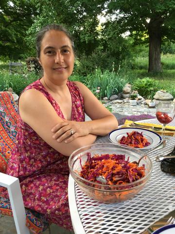 Gina matching her food