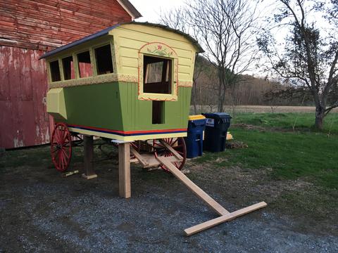 Repairing the gypsy vardo